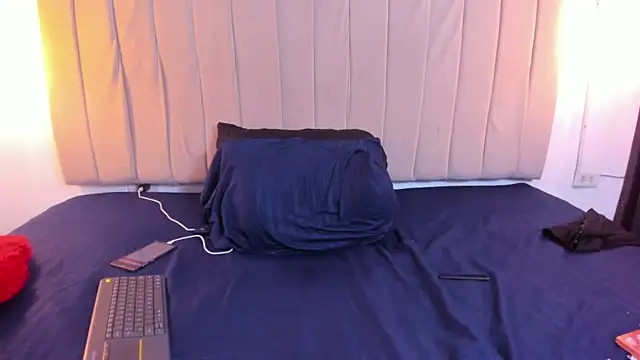 escar_let webcam