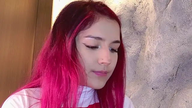 bella_mush webcam