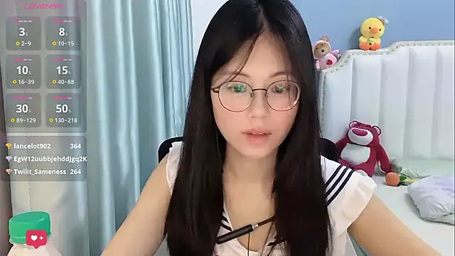 美女Luna-666在线直播