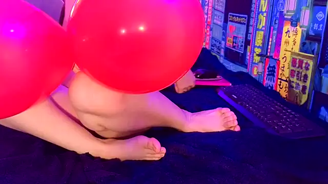 Yorumakie_777 webcam