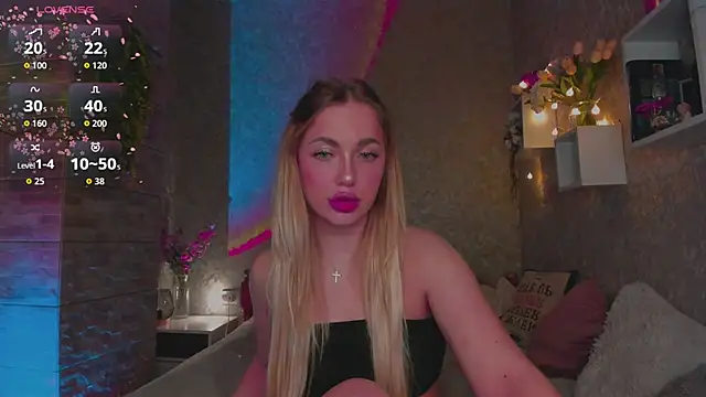 Mika_Rayy webcam
