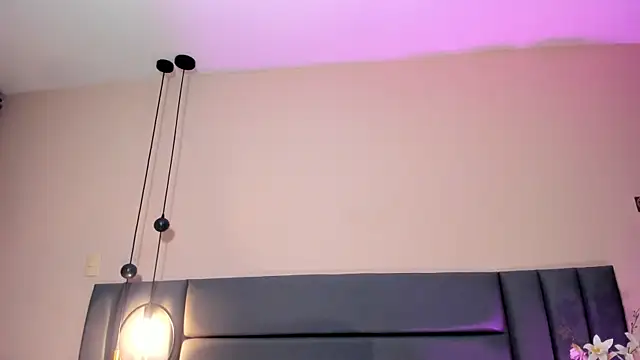 KeniaCarterr webcam