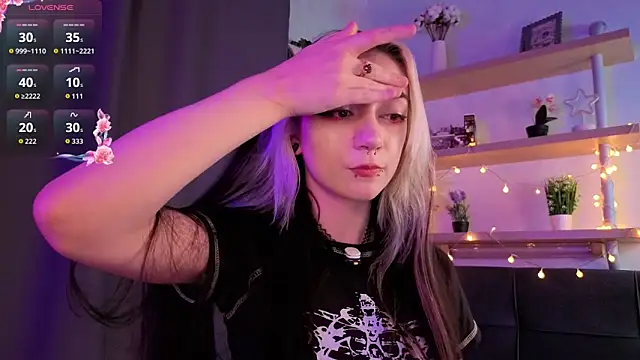 TristaRoht webcam