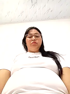 Dirty_Pregnant_Mommy webcam