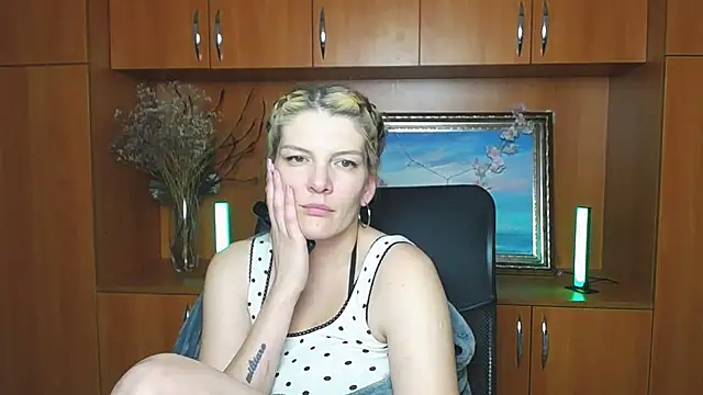 VanessaRey_ webcam