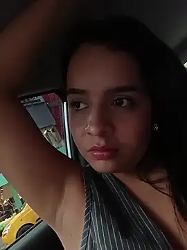 Julieth_hot-69 webcam