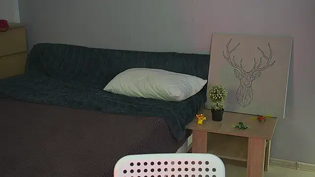 Leyla_crsh webcam