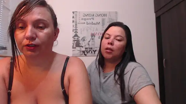 Tinna_Sarah webcam
