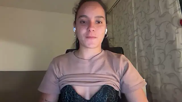 Maia_Park webcam