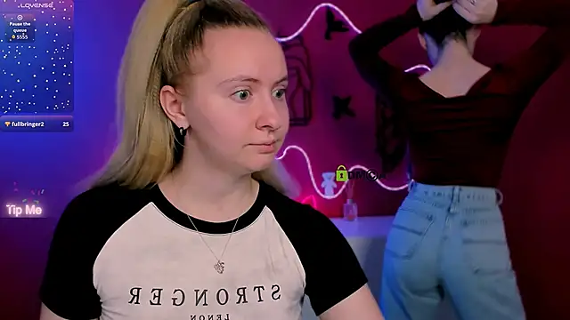 alia_skay webcam