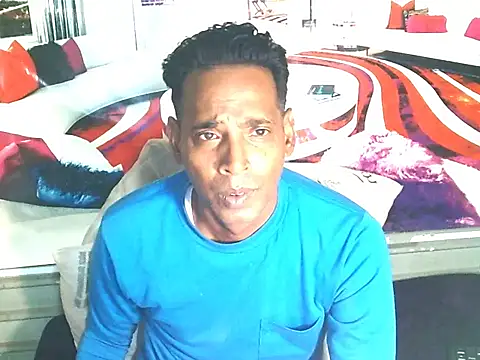 IndianHunk01 webcam