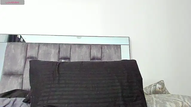 alyssia_ocean webcam