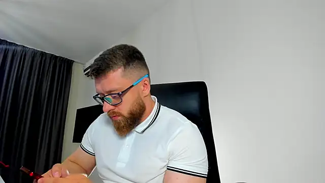 Findom_guy webcam