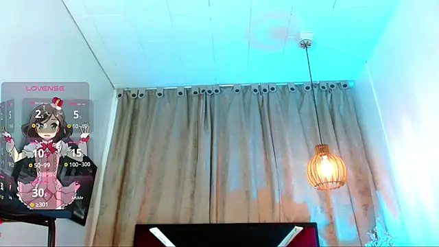 katha_Crawford webcam
