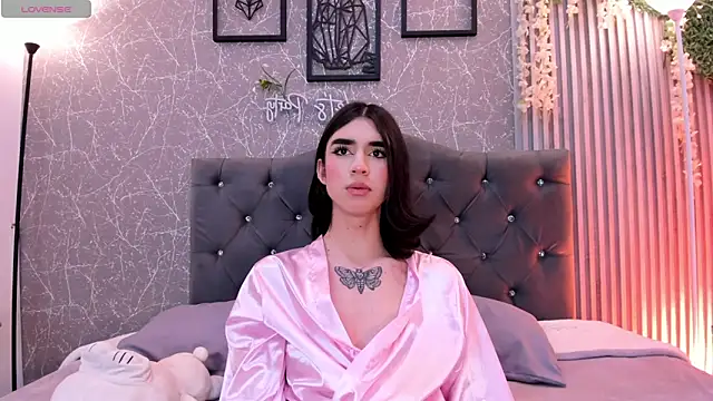 lana_gill1 webcam