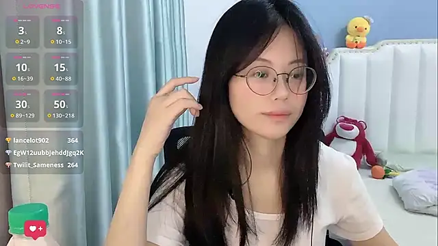 Luna-666 live sex cam