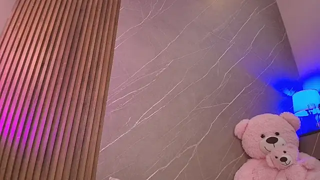 biancaa_18 webcam