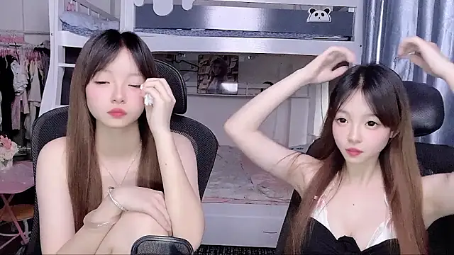 美女xiaoqiao-daqiao在线直播