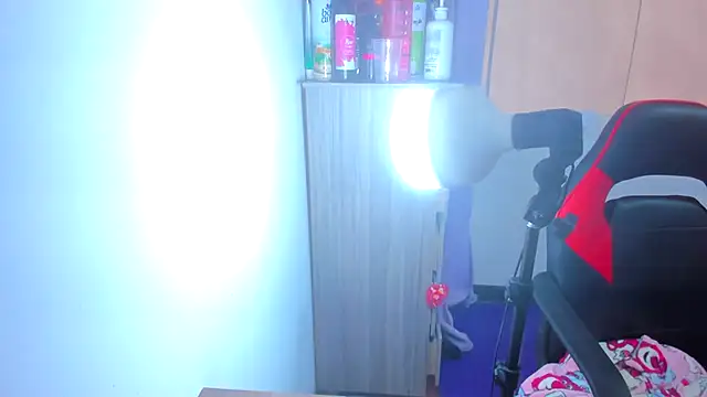Luna_Analya