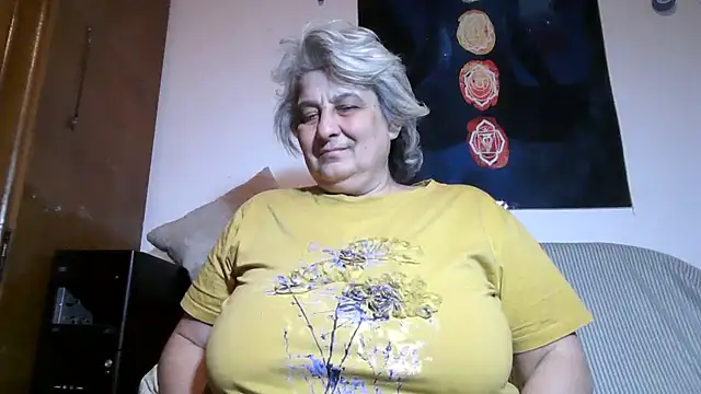 ExquisiteMature live sex cam