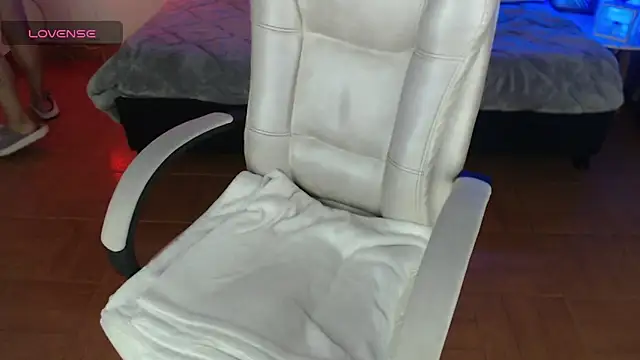 Tiana_27 webcam