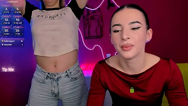 mila_glow1 webcam