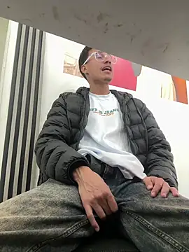 TavoHot_ webcam