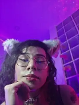 Sweet-SharoKitty webcam