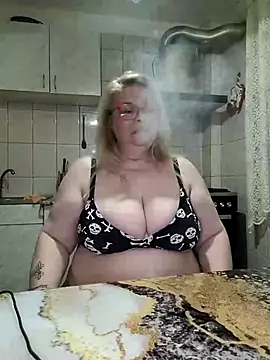 AriannaMilf webcam
