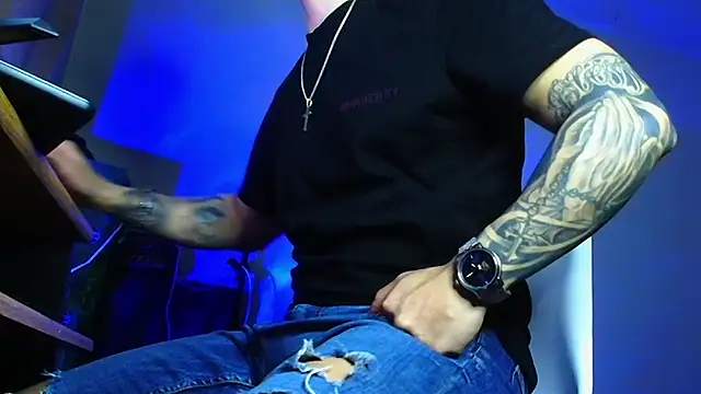 XanderCage99 webcam
