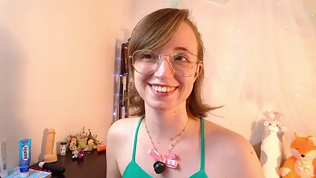 Elise_Nyx webcam