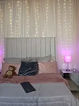 AriadnaTaylor webcam