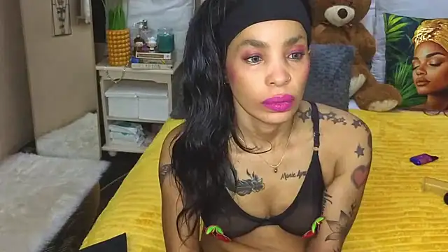 CaramelNatashaxx webcam