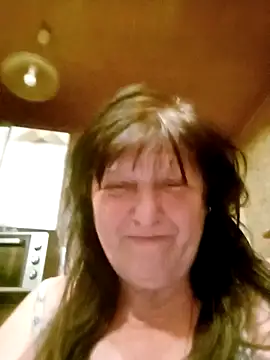 Apeesynka55211 webcam