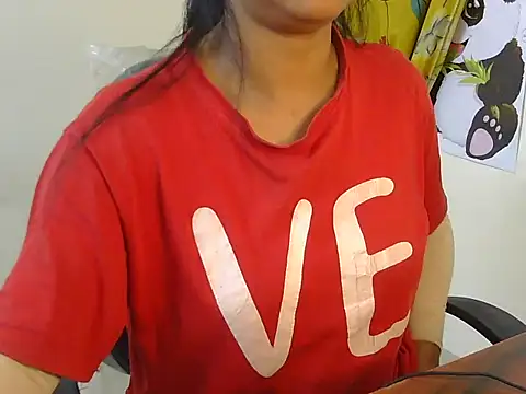 Leena_theOld webcam