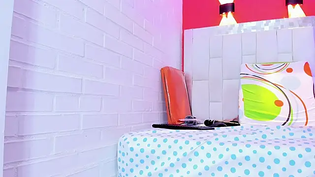 Kendal_hot69_ webcam