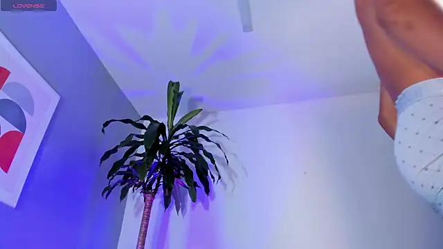 EthanSantori webcam
