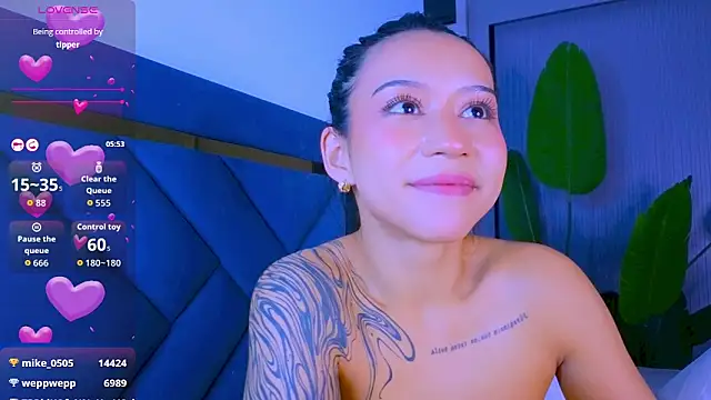 Mia_Tin webcam
