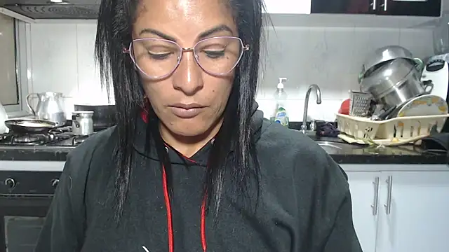 kateleyagrey webcam