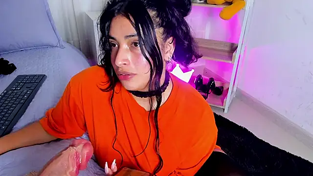 Emilybta webcam