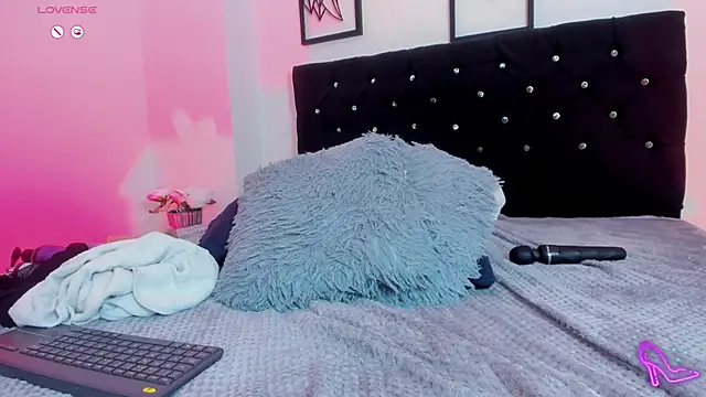 FelinaJohnson webcam