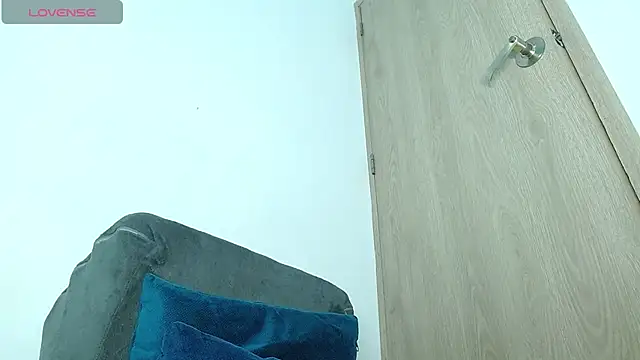 avaleri_cherry webcam