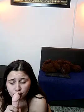whitney_brown_ webcam