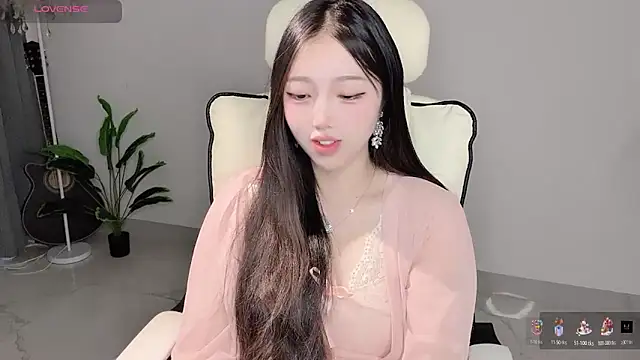 美女Yukiy8877在线直播
