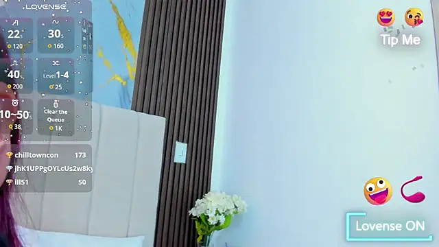 Victoria_Guzman webcam