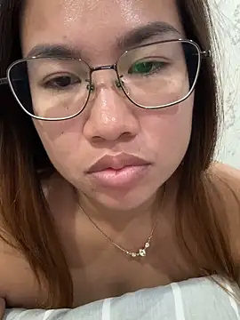 Ponthip webcam