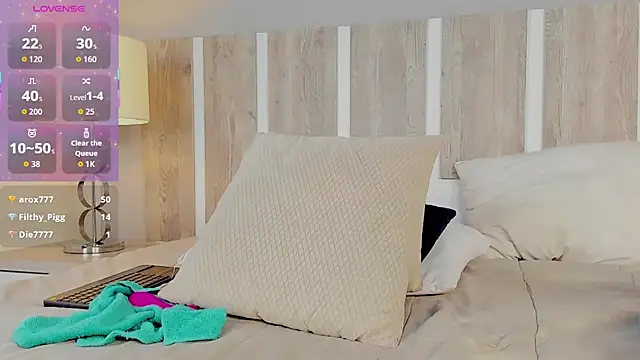EmilySearss webcam