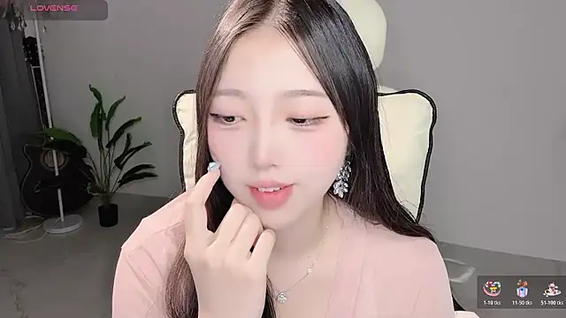 美女Yukiy8877在线直播
