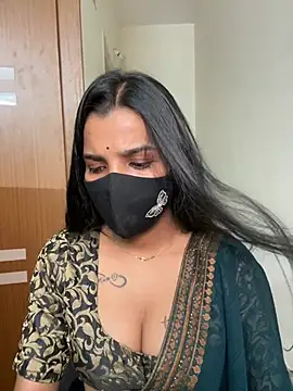 its_ur_flora (Ask my age) - Boobs ply🤭