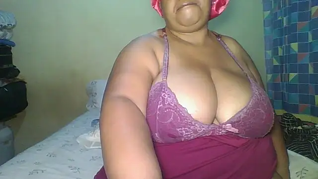 9voluptiustits webcam